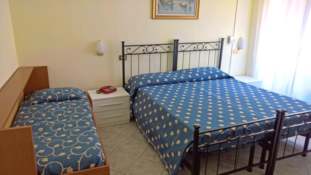 Albergo Golfo Follonica Exterior photo